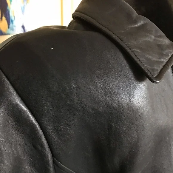 HOST PICK Liz Claiborne Black Leather Jacket w/zipper closure tiny blemish Sz. M - Picture 2 of 11